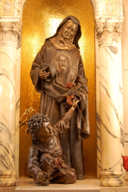 st. therese of lisiux w child Jesus