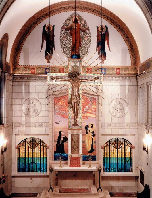 Sanctuary at Philadelphia Carmel