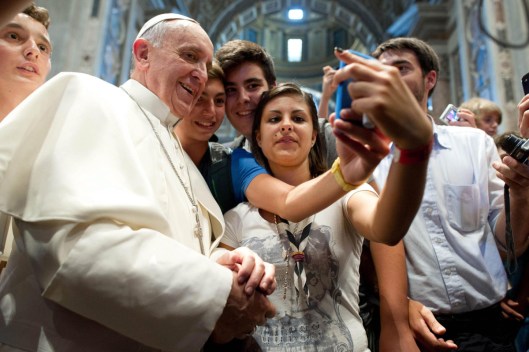 POPE FRANCIS MEETS PIACENZA PILGRIMS
