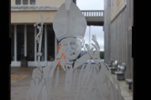 john-paul-at-the-door